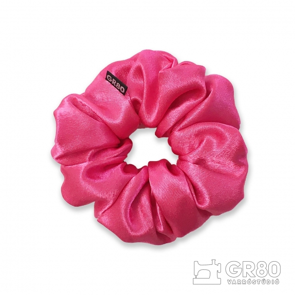 Prémium minőségű, unikornis pink színű szatén selyem scrunchie / hajgumi. Átmérője kb. 12 cm