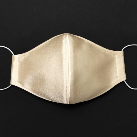 Kívül-belül ekrü / pezsgő  selyem maszk, dupla szűrőréteggel, állítható fülpánttal